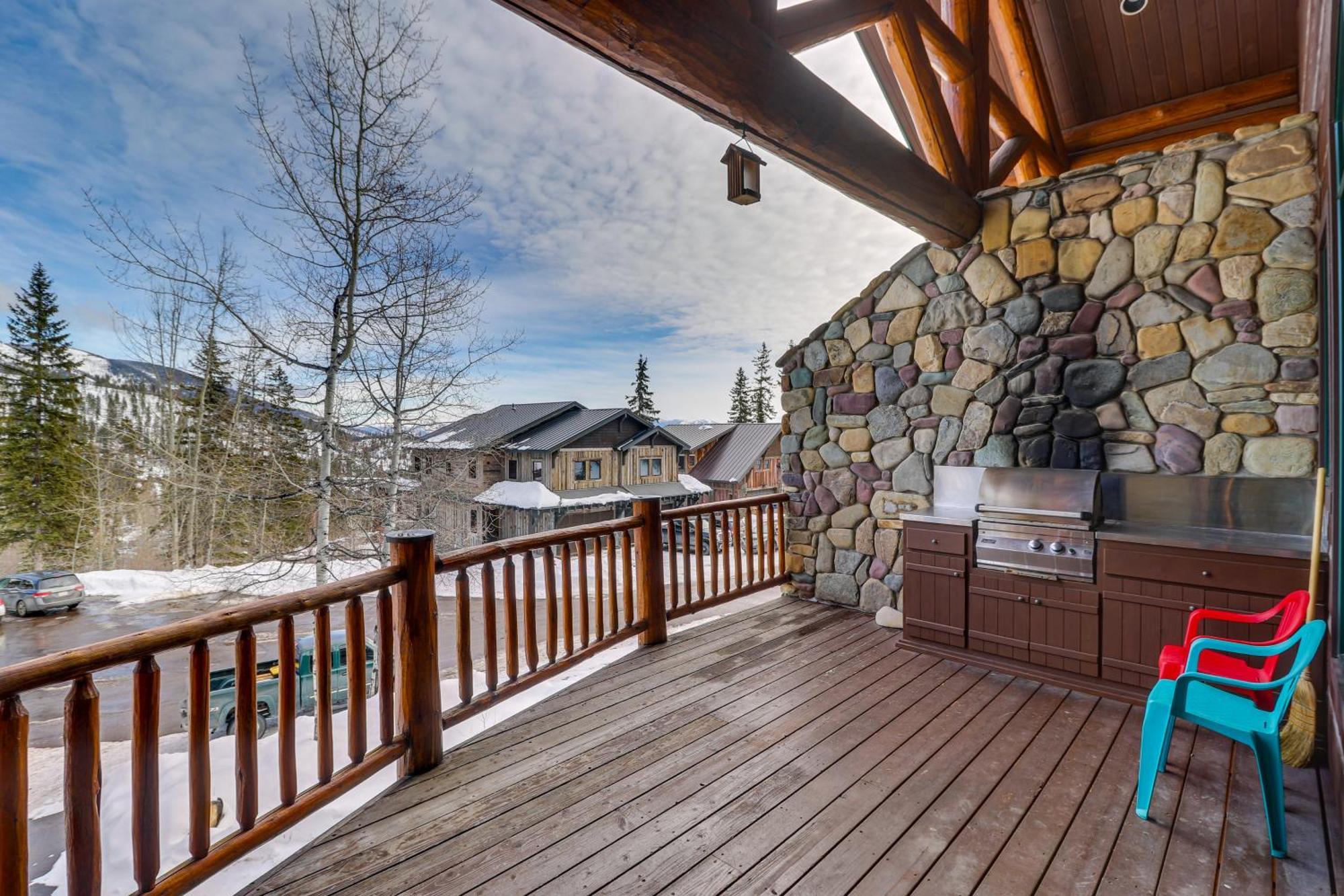 Spacious Whitefish Home With Sauna And Ski Resort View Eksteriør billede